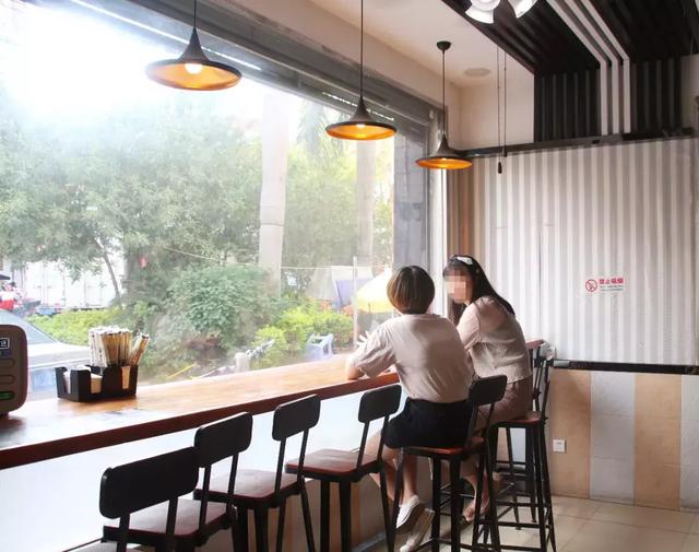 【三亿体育手机版】电通安吉斯集团发布 《遇见”隐“响力:移动原生广告白皮书》(图1) 三亿体育